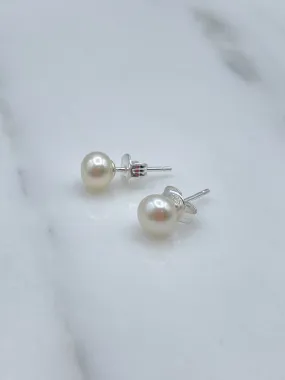 6mm Pearl Studs