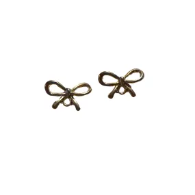 Bowtie Studs