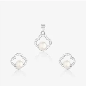 Intrigue Pendant Set